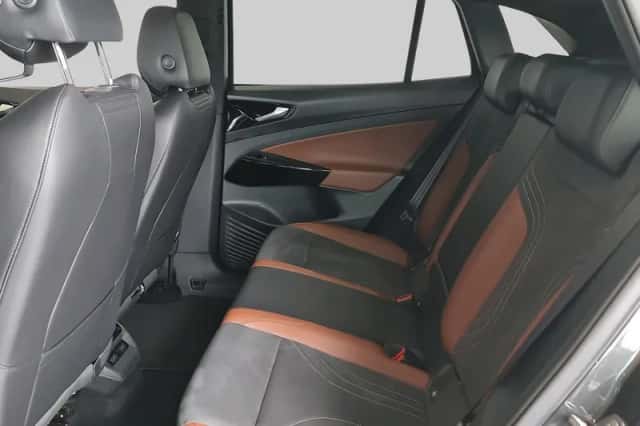 Volkswagen ID.4 (2021) thumbnail 6
