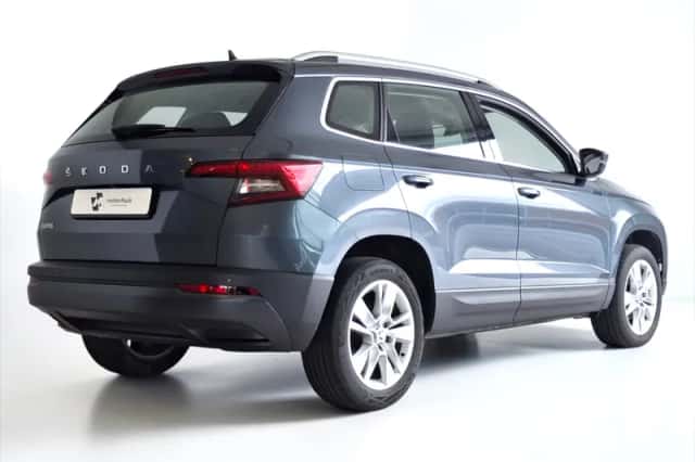 Škoda Karoq (2021) thumbnail 2