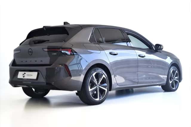 Opel Astra (2025) thumbnail 2