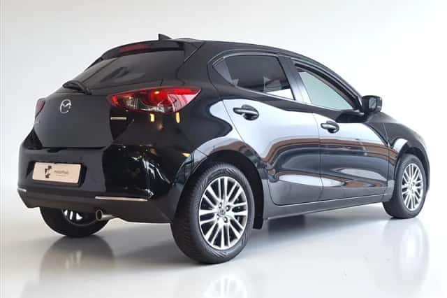 Mazda 2 (2022) thumbnail 2