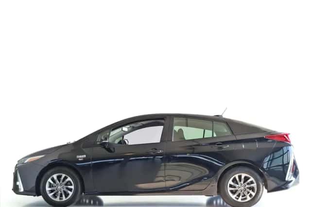 Toyota Prius (2020) thumbnail 5