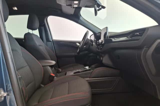 Ford Kuga (2021) thumbnail 6