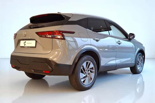 Nissan Qashqai (2023) thumbnail 2