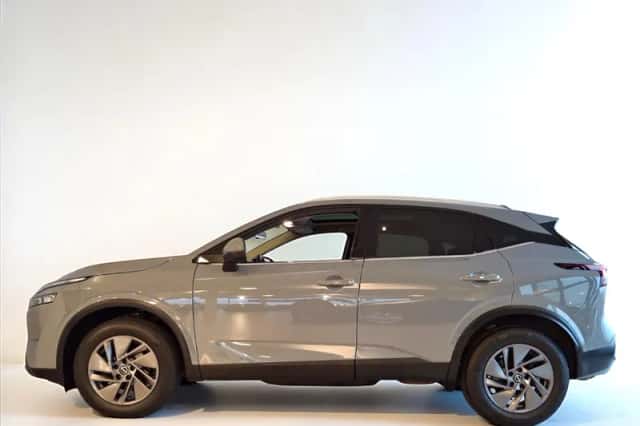 Nissan Qashqai (2023) thumbnail 4