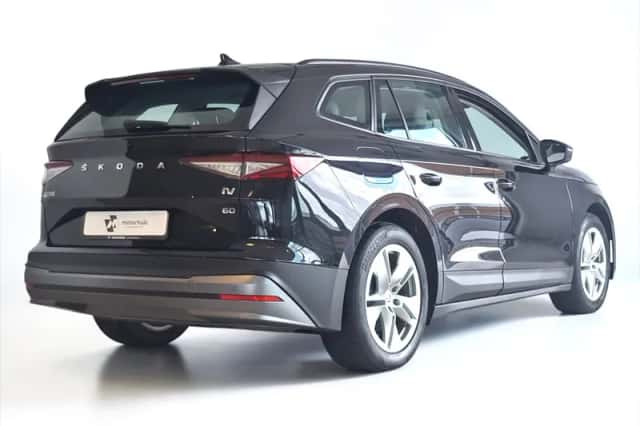Škoda Enyaq (2021) thumbnail 2