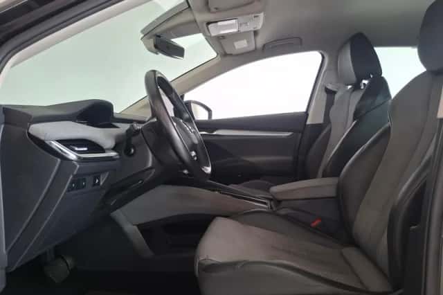 Škoda Enyaq (2021) thumbnail 3