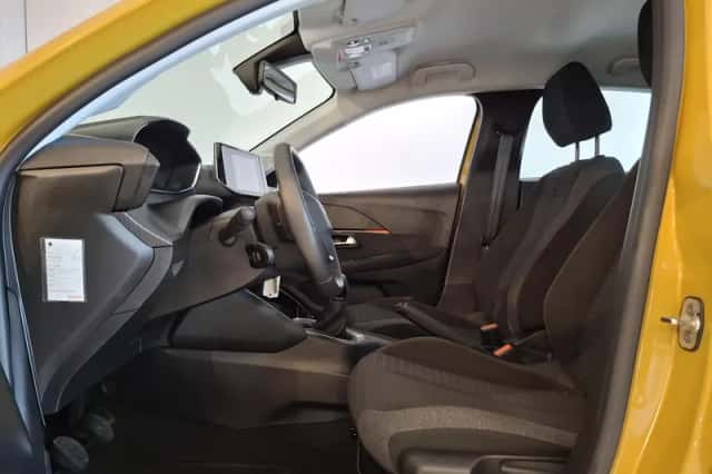 Peugeot 208 (2022) thumbnail 3