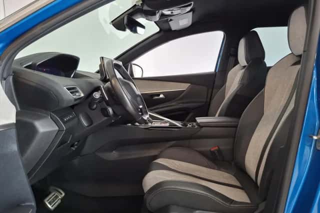 Peugeot 3008 (2020) thumbnail 3