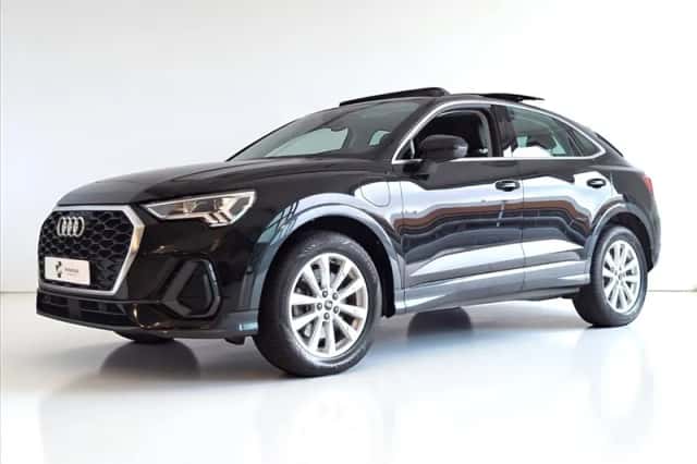 Audi Q3 (2021) thumbnail 1
