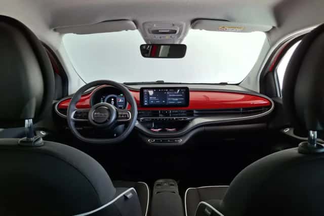 Fiat 500 (2025) thumbnail 3