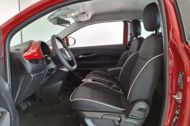 Fiat 500 (2025) thumbnail 4