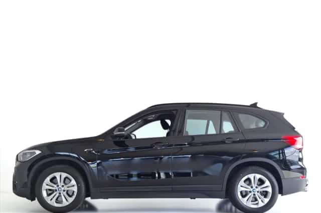 BMW X1 (2021) thumbnail 5