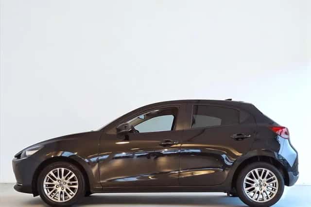 Mazda 2 (2021) thumbnail 5