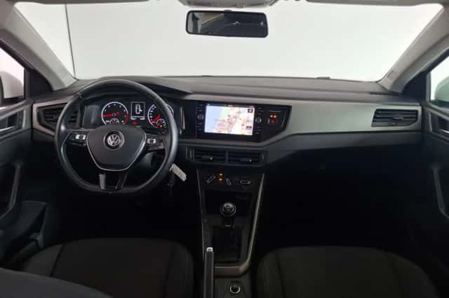 Volkswagen Polo (2018) thumbnail 4