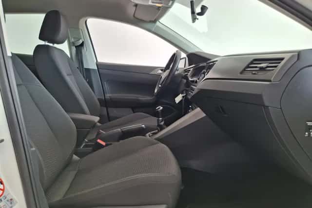 Volkswagen Polo (2018) thumbnail 6
