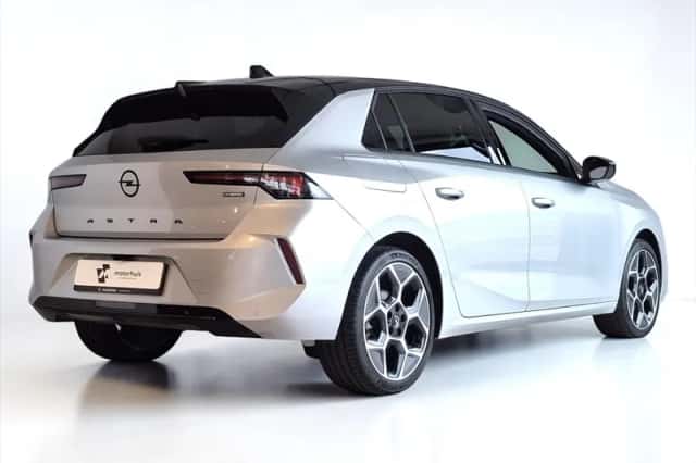 Opel Astra (2025) thumbnail 3