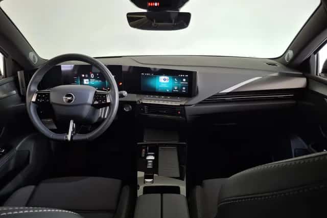 Opel Astra (2025) thumbnail 4