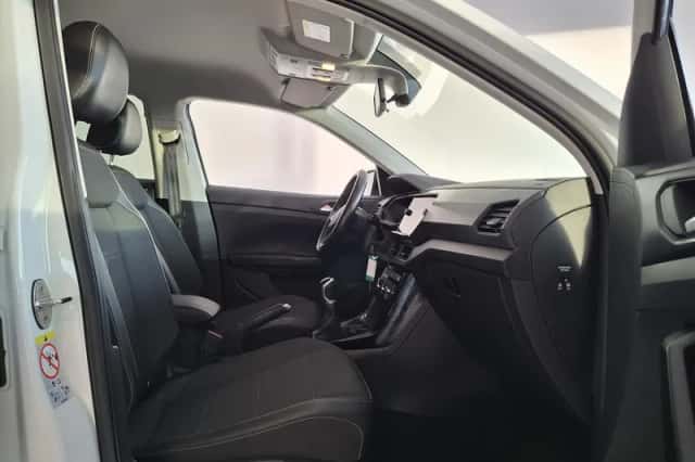 Volkswagen T-Cross (2021) thumbnail 6