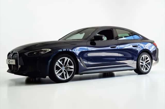 BMW i4 (2023) thumbnail 1