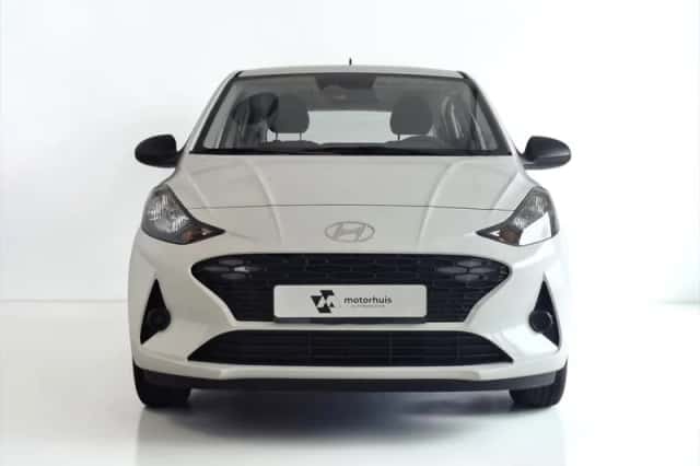 Hyundai i10 (2025) thumbnail 3