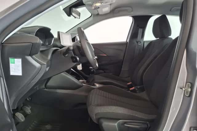 Peugeot 208 (2023) thumbnail 3
