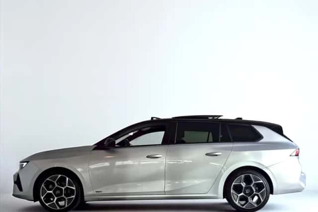 Opel Astra (2023) thumbnail 5