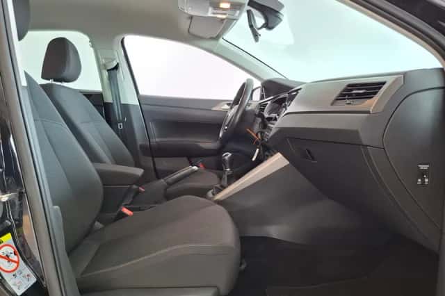 Volkswagen Polo (2021) thumbnail 6