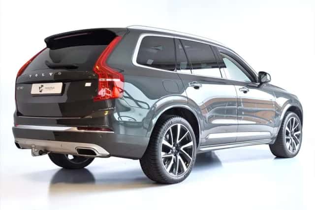 Volvo XC90 (2021) thumbnail 2