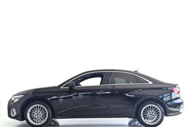 Audi A3 (2023) thumbnail 5