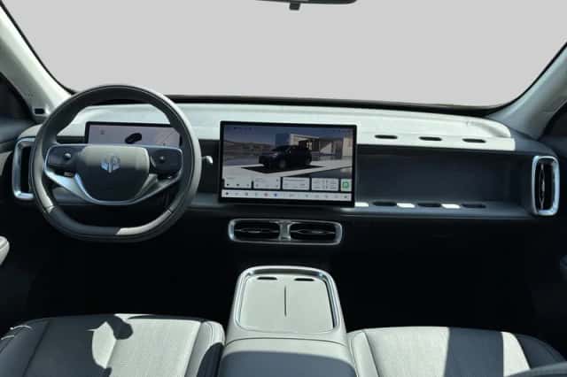 Leapmotor B10 (2026) thumbnail 5