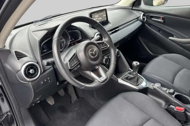 Mazda 2 (2021) thumbnail 4