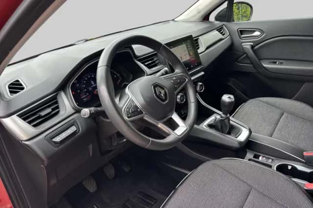 Renault Captur (2021) thumbnail 4
