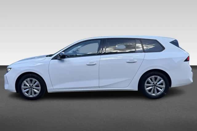 Opel Astra (2023) thumbnail 2