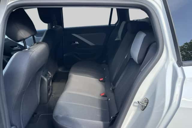 Opel Astra (2023) thumbnail 6