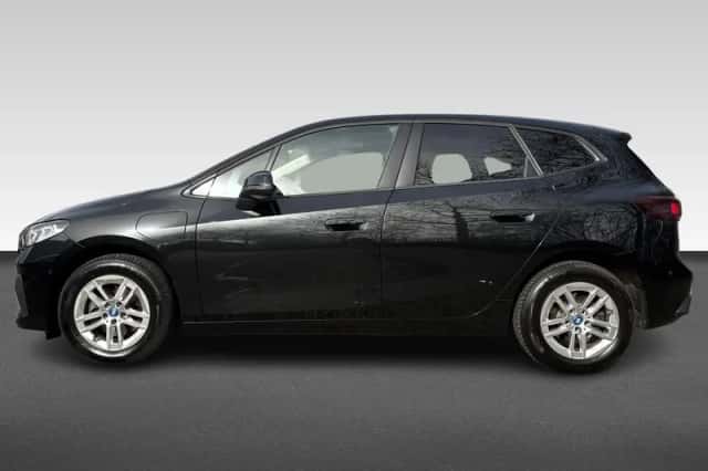BMW 2-Serie (2023) thumbnail 2