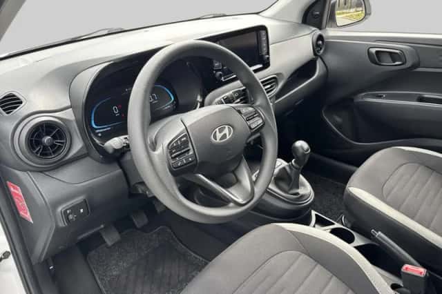 Hyundai i10 (2025) thumbnail 4