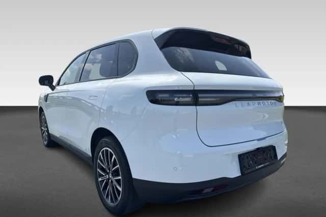 Leapmotor B10 (2026) thumbnail 3