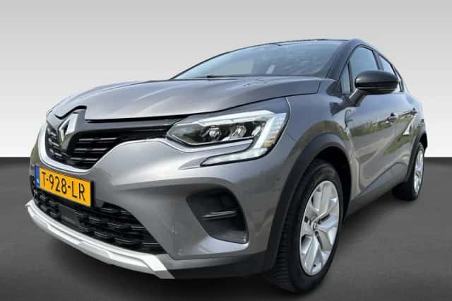 Renault Captur (2023) thumbnail 1