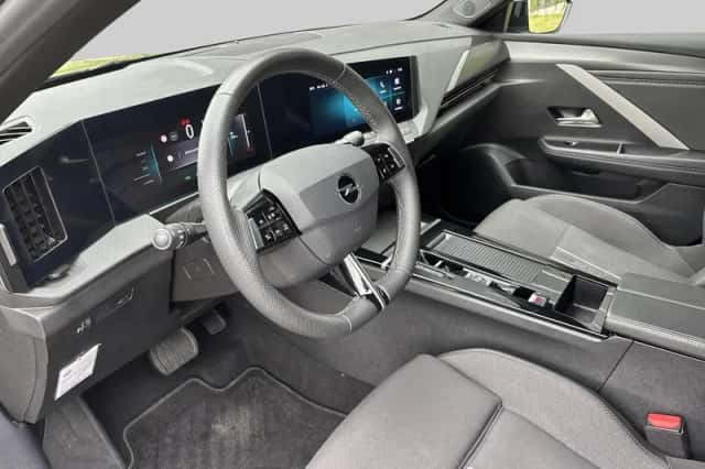 Opel Astra (2025) thumbnail 4