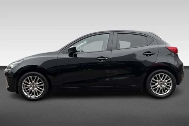Mazda 2 (2022) thumbnail 2