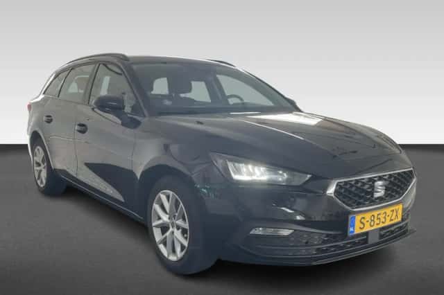 SEAT Leon (2023) thumbnail 6