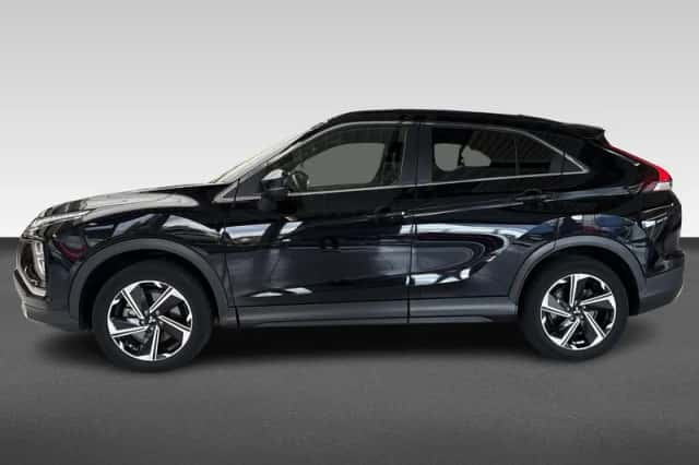 Mitsubishi Eclipse Cross (2023) thumbnail 2