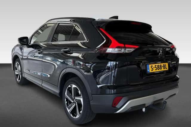 Mitsubishi Eclipse Cross (2023) thumbnail 3