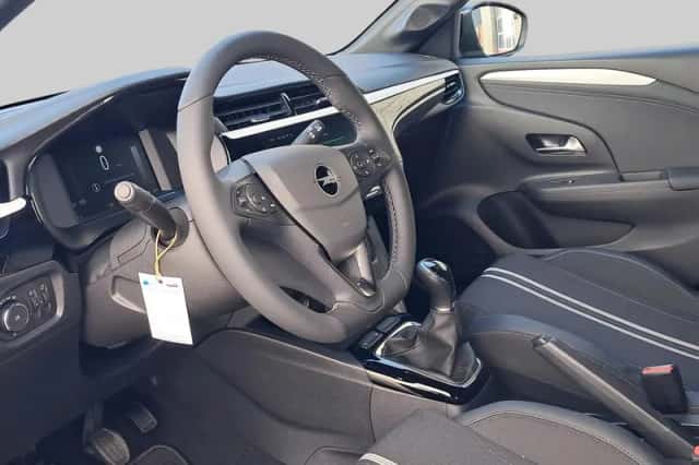 Opel Corsa (2025) thumbnail 4