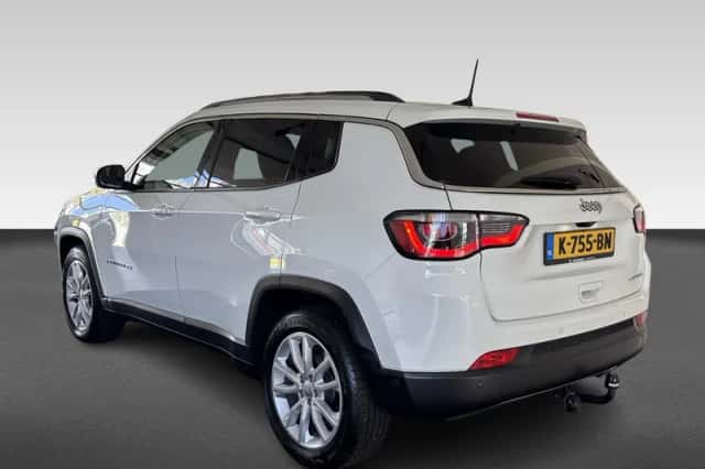 Jeep Compass (2020) thumbnail 3