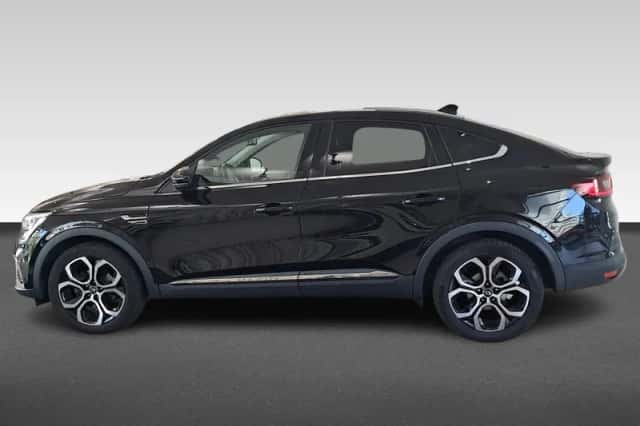 Renault Arkana (2023) thumbnail 2