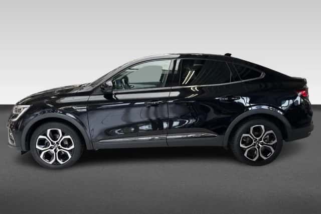 Renault Arkana (2023) thumbnail 2