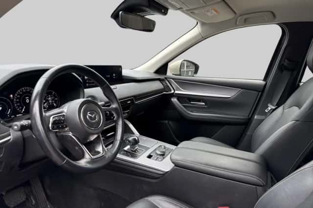 Mazda CX-60 (2023) thumbnail 4
