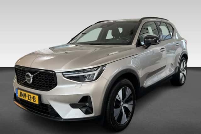 Volvo XC40 (2022) thumbnail 1