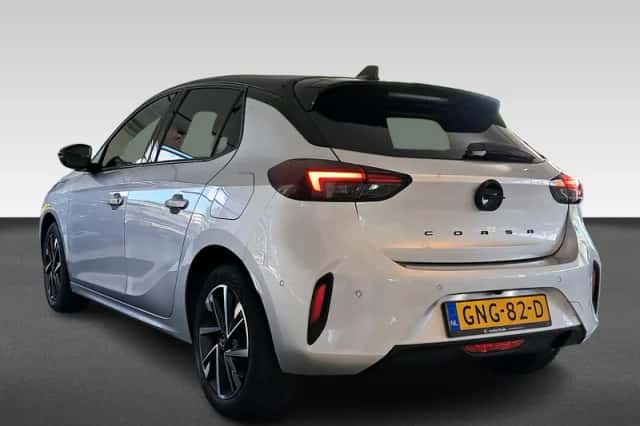 Opel Corsa (2024) thumbnail 3